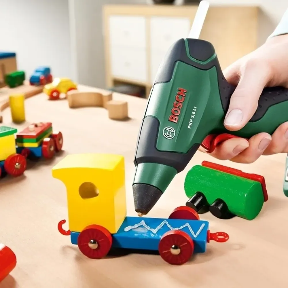 Bosch PKP 3,6 Li аккумуляторный клеевой пистолет (1 x 1.5 Ач, ЗУ), 0603264620