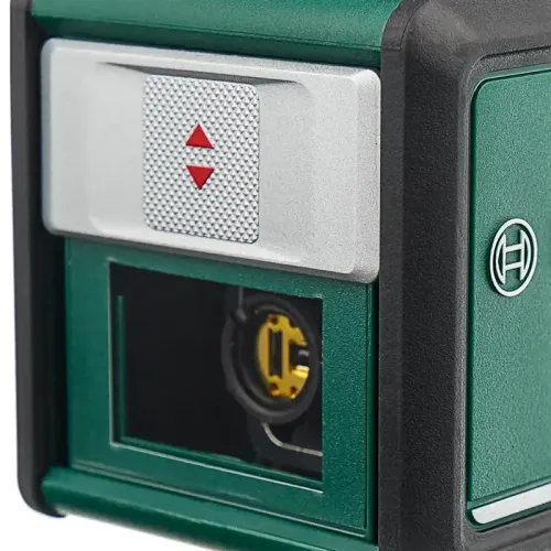 Bosch Quigo лазерный уровень + Bosch MM2 0603663521