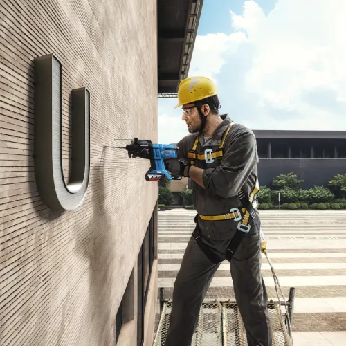 Набор аккумуляторного инструмента Bosch Professional: угловая шлифмашина GWS 180-LI с перфоратором GBH 180-LI (2 х 4 Ач, ЗУ), 0615990N05