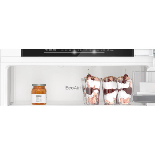 Встраиваемый двухкамерный холодильник Bosch KIN86ADD0