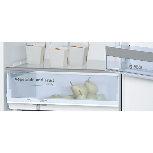 Двухкамерный холодильник Bosch KGN 39LW10 R